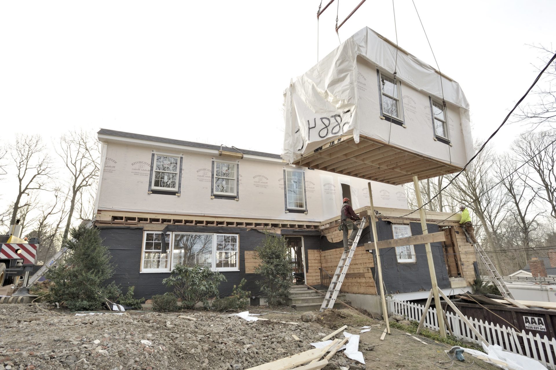 Enhance Your Home with a Stylish Prefab Master Suite Addition